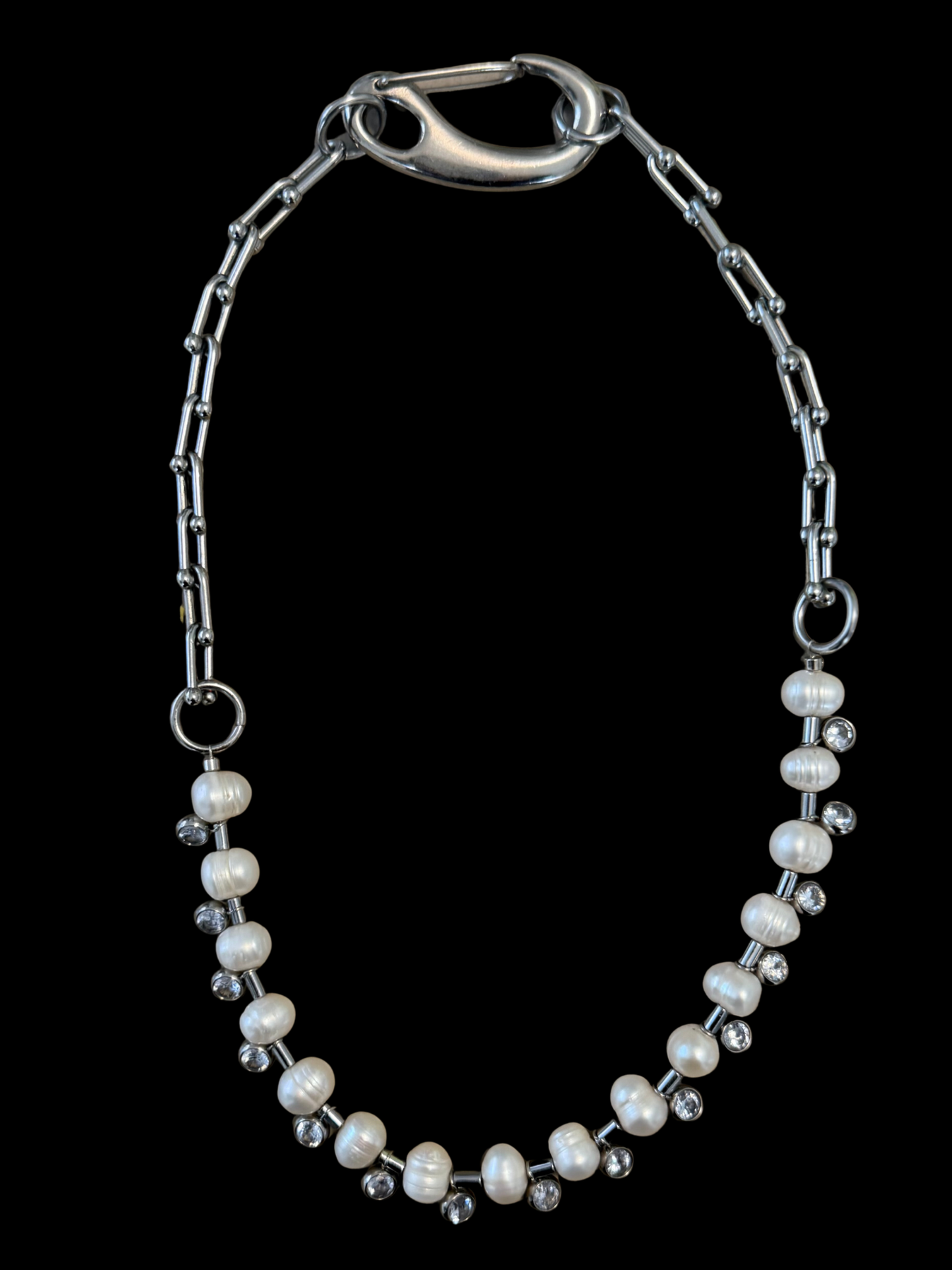 Zirconia Pearls Necklace